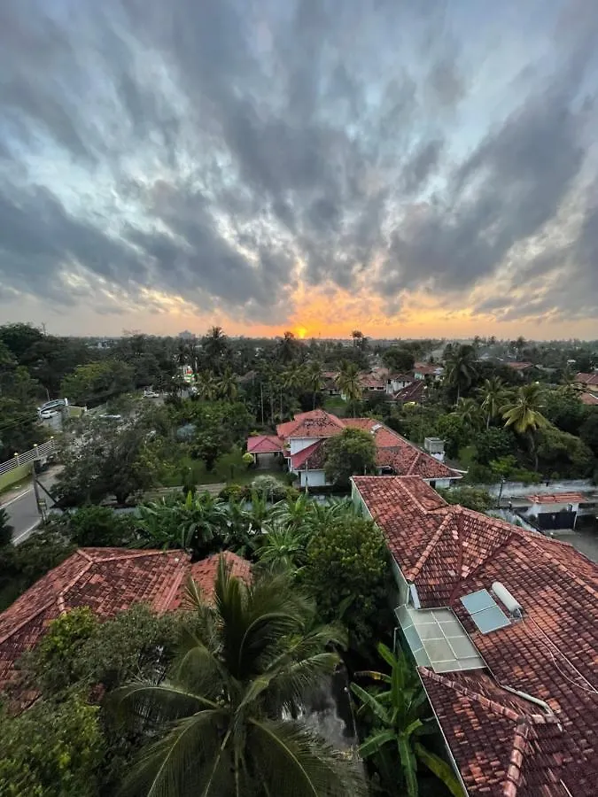 Penton45 - Luxury Penthouse Apartment Negombo