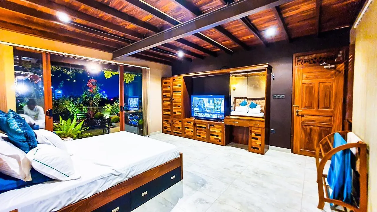 Penton45 - Luxury Penthouse Apartment Negombo