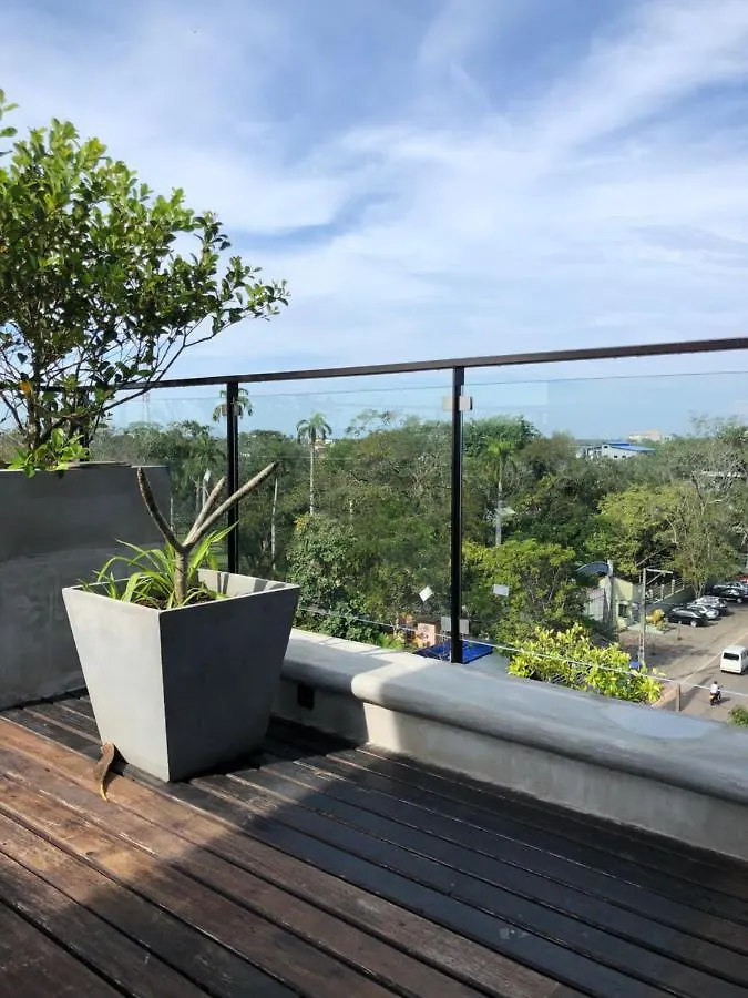 Penton45 - Luxury Penthouse Apartment Negombo