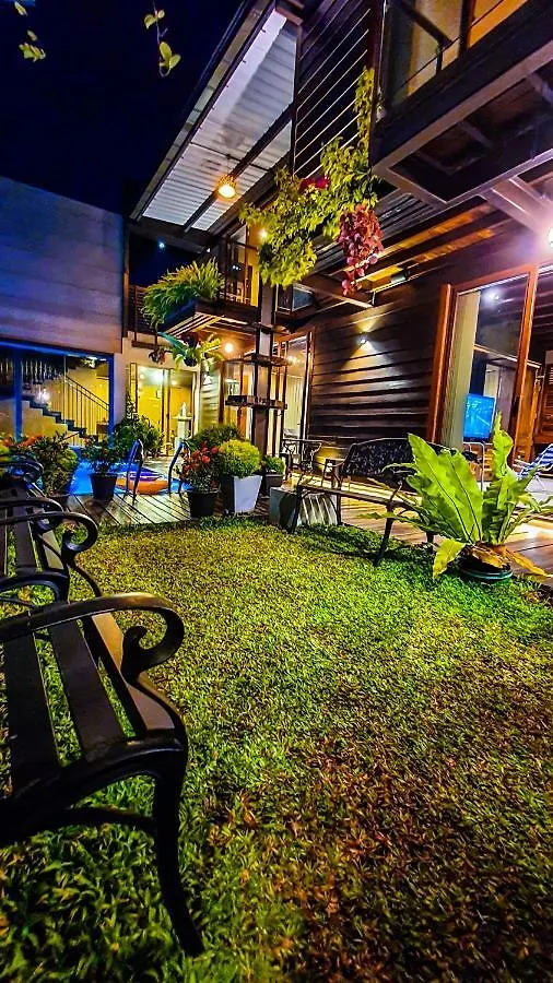 Penton45 - Luxury Penthouse Apartment Negombo