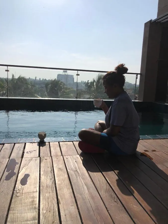 Penton45 - Luxury Penthouse Apartment Negombo