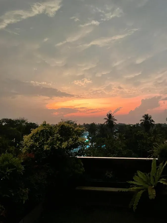Penton45 - Luxury Penthouse Apartment Negombo